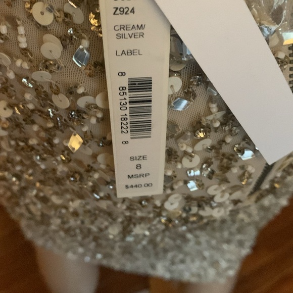 Alice and Olivia new two piece skirt & top - Picture 7 of 10